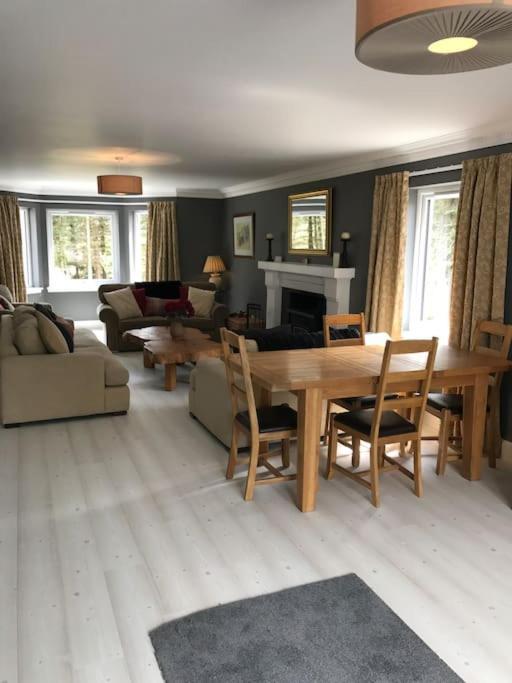 Cardon House - Luxury Highland Holiday Home Inverness Exteriör bild